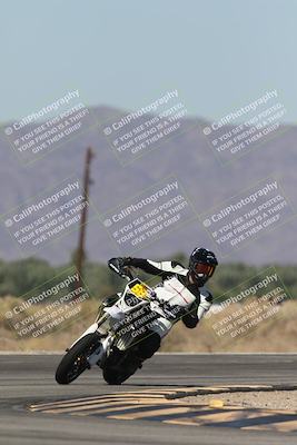 media/Oct-13-2025-Moto Forza (Mon) [[a66d839500]]/4-C Group/Session 3 (Turn 16)/